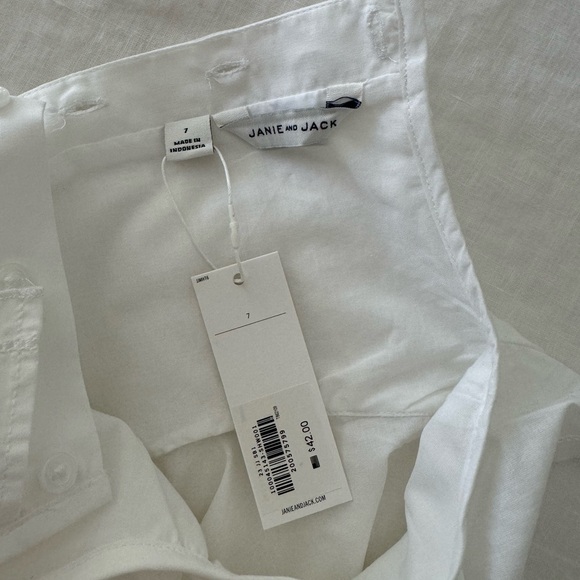 NWT RUFFLE TOP - Picture 5 of 5